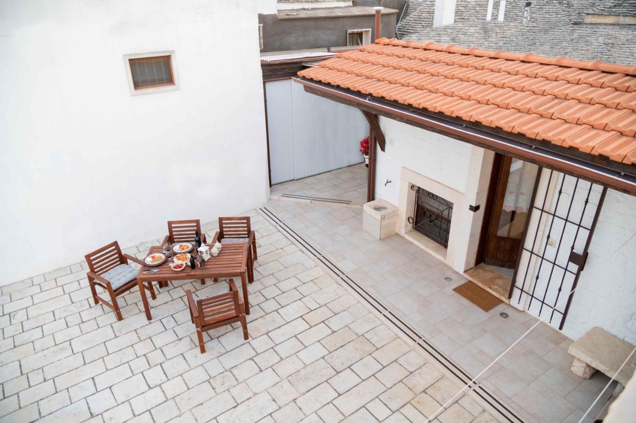 Dimora Aia Piccola Villa Alberobello Bagian luar foto